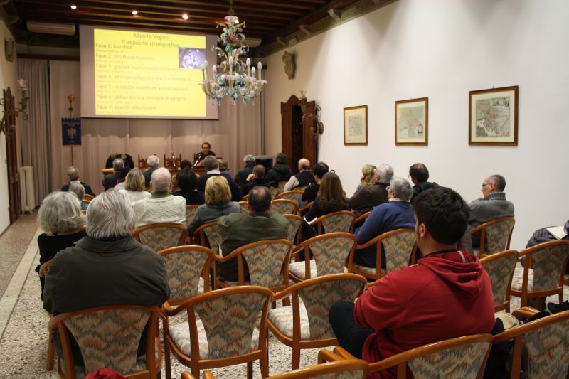 4 feb 2016, Stefano Magnani presenta il volume di Vigoni alla SFF